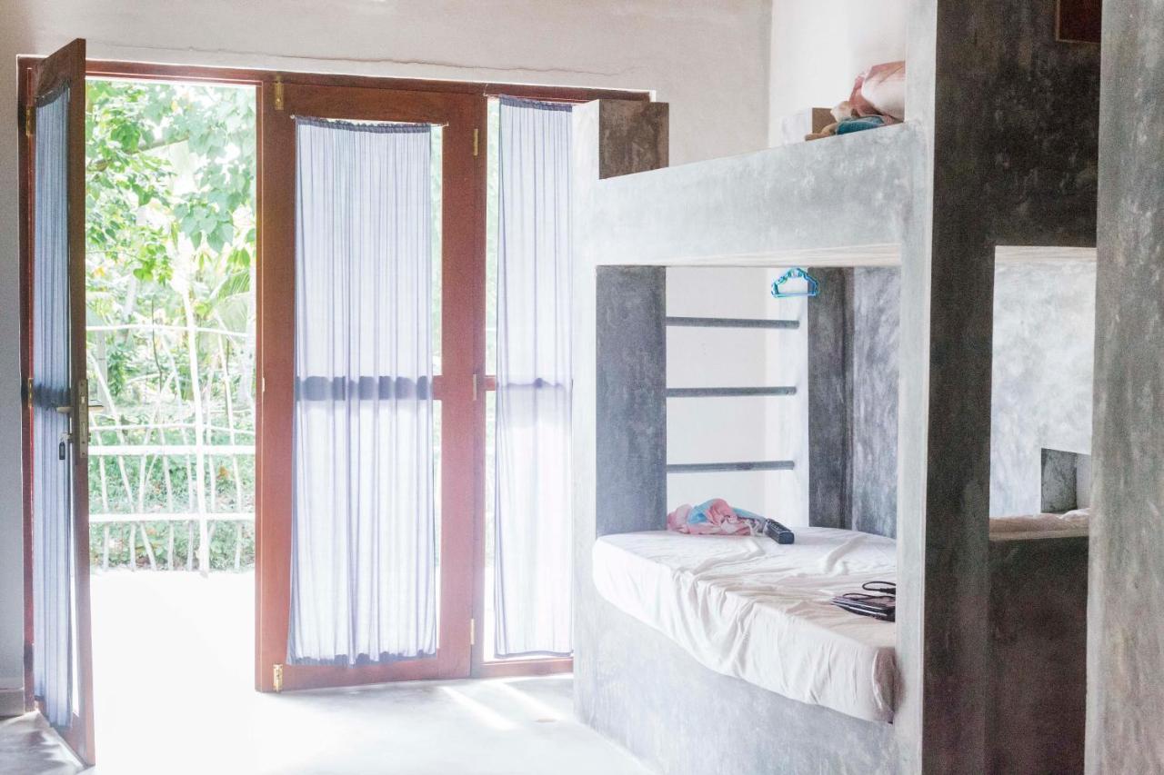 Mellow Hostel Sri Lanka Аханґама Екстер'єр фото