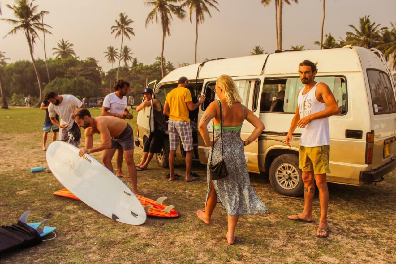 Mellow Hostel Sri Lanka Аханґама Екстер'єр фото